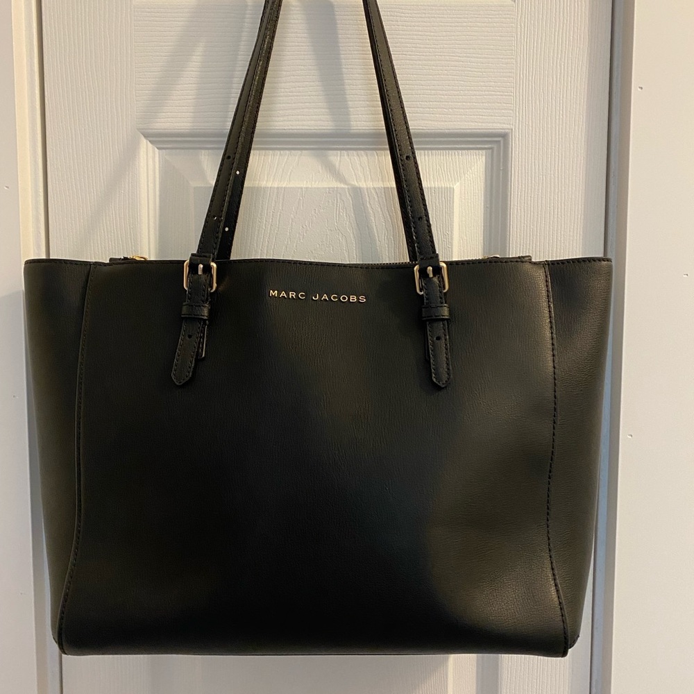 Marc Jacobs black tote shoulder hand bag